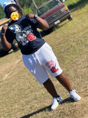 Customer photo review of Broken Heart Unisex Shirt Match Dunk High Championship Navy - Navy Tshirt