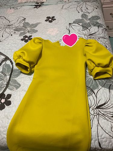 Customer photo review of Solid Color Simple Puff Sleeve Midi Dress