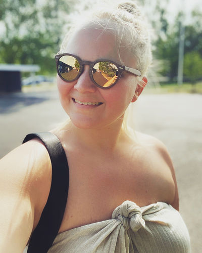 Customer photo review of Petite Pähkinäpuu Ruusukulta