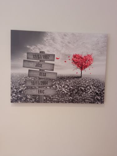 Customer photo review of Lienzo Árbol Corazón con Nombres Personalizados
