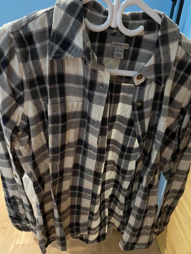 Customer photo review of Carhartt Flannel Shirt Women's Size Large