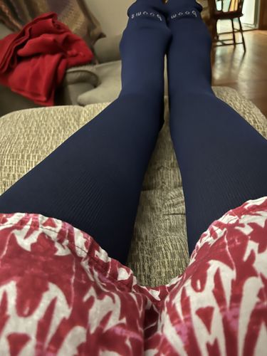 Customer photo review of Knee-High Compression - Dark Blue