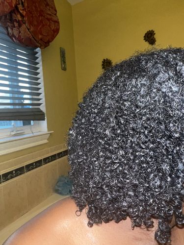 Customer photo review of SUCKA FREE Moisturizing Shampoo®