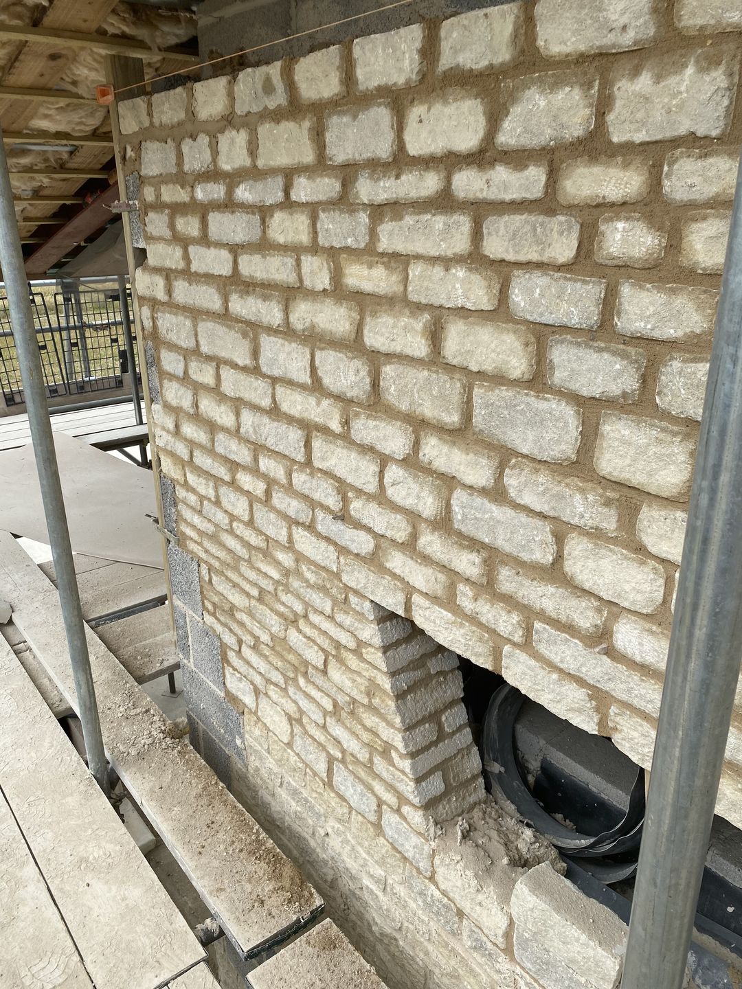 Customer photo review of External Clamp - Medium (215mm - one brick)