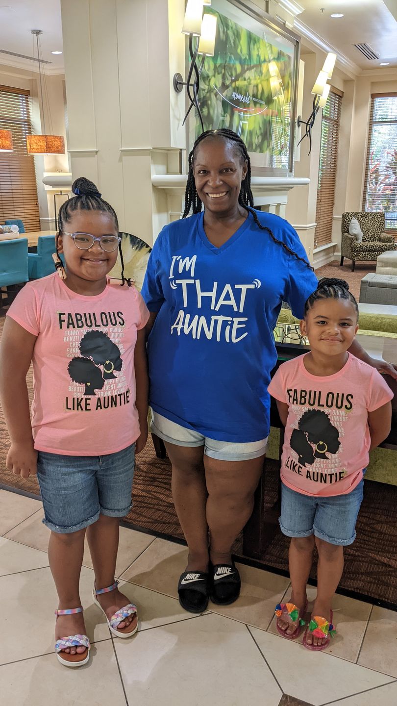 Customer photo review of I'm That Auntie