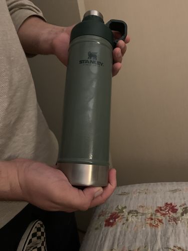 Customer photo review of Botella Stanley Classic | 750 ml