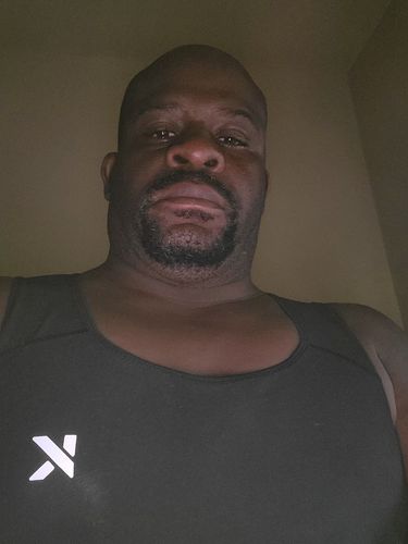 Customer photo review of Men's Heat-Trapping Sweat Vest