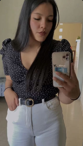 Customer photo review of Labial Líquido Soft Floreces