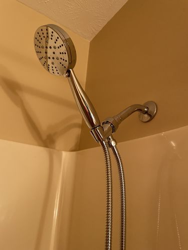 Customer photo review of 3-Spray Handheld Shower Head Set