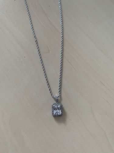 Customer photo review of Everlasting Elegance Kette