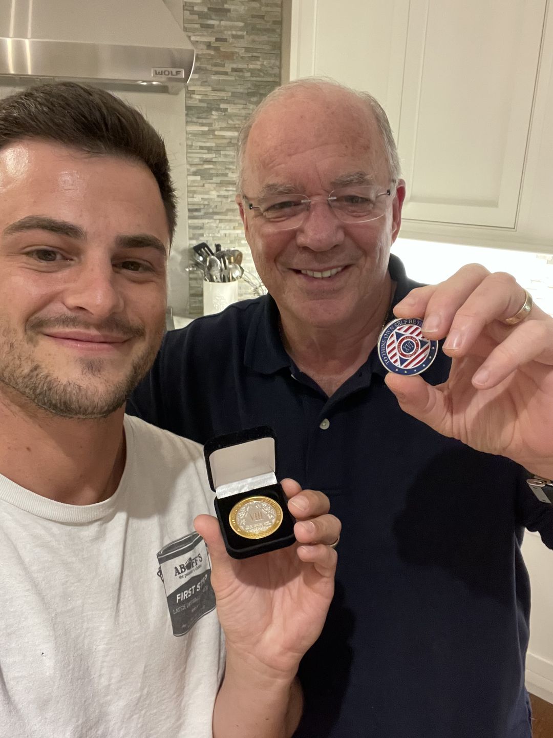 Customer photo review of 40mm AA Medallion Velvet Box - Specialty Chip/Coin/Token Holder