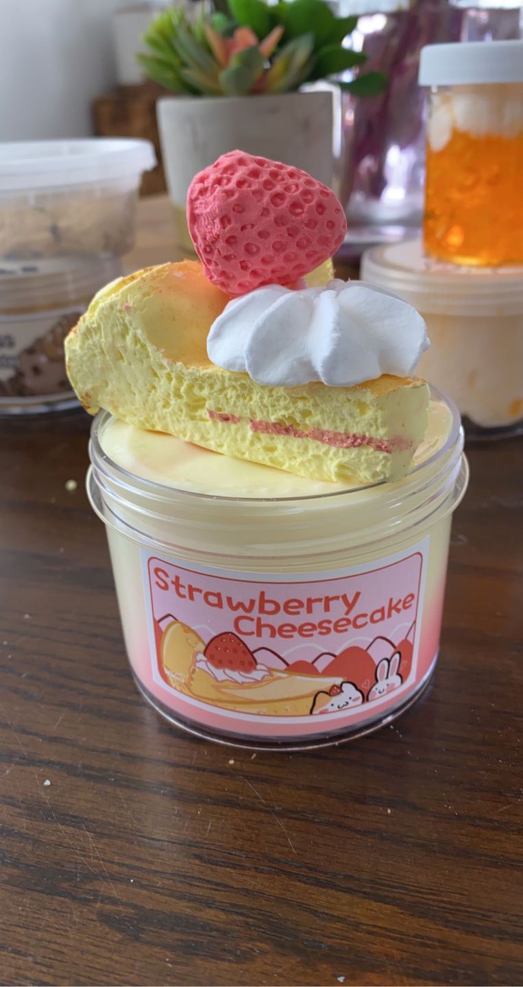 Customer photo review of Strawberry Cheesecake