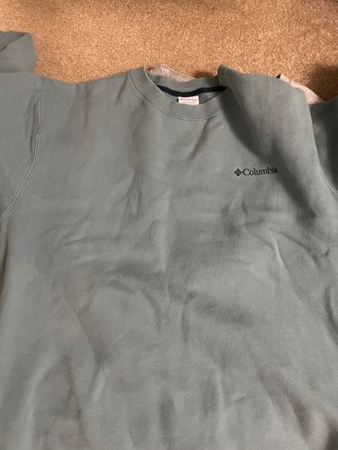Customer photo review of Columbia Sweatshirt Size XL