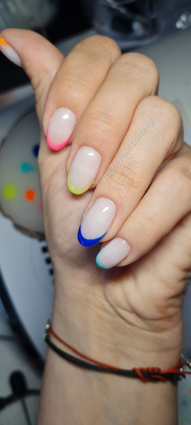Customer photo review of Semilac 389 Coconut Ice Cream UV Gel Polish 7ml