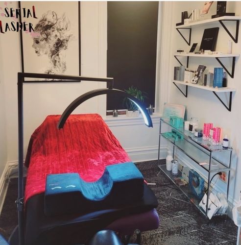 Customer photo review of CosmoGlo Original Light Bundle + Phone Clip