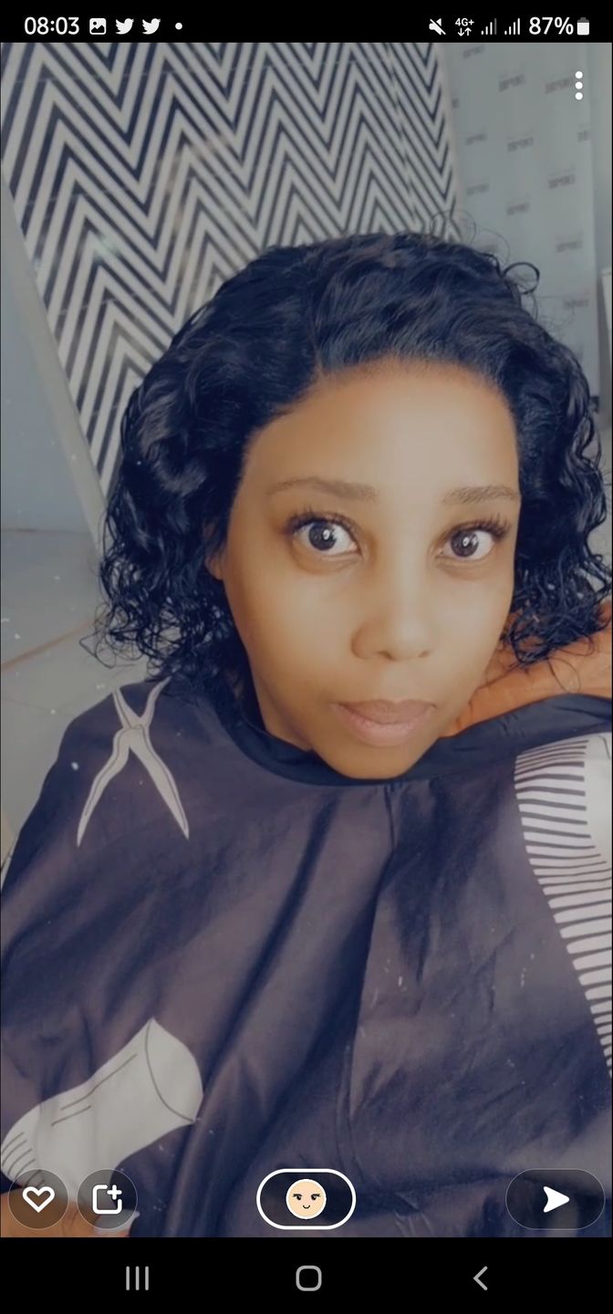 Customer photo review of NOSIE - Brazilian 13x4 Lace Front Wig