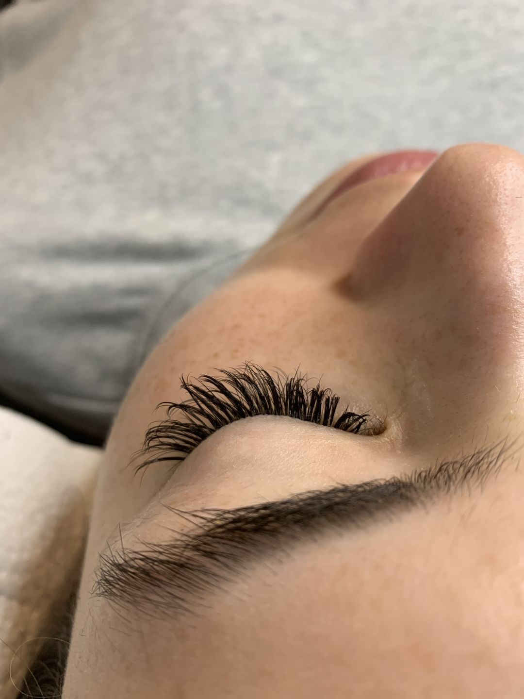 Customer photo review of Mar Preto Black Lash Adhesive