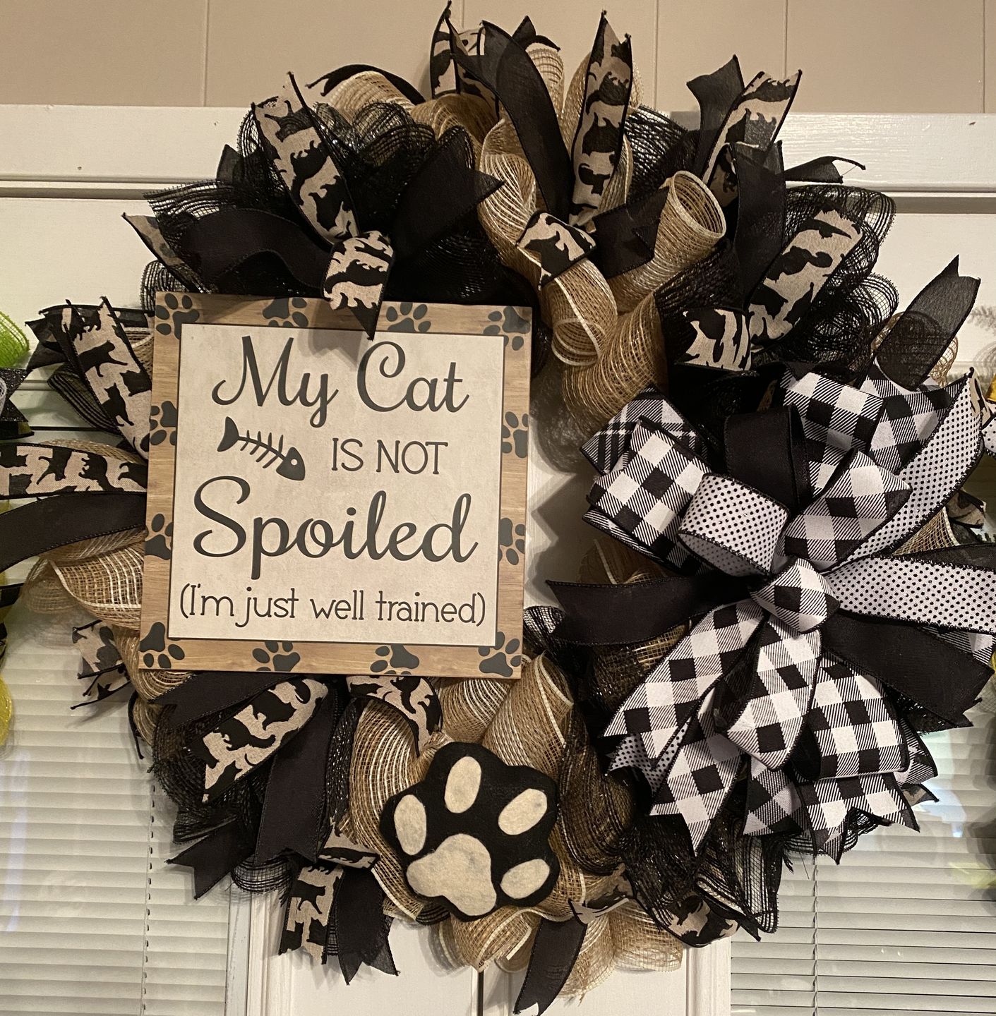 Customer photo review of 10.25"X10Yd Tinsel/Foil Wide Border Mesh Black RY850702
