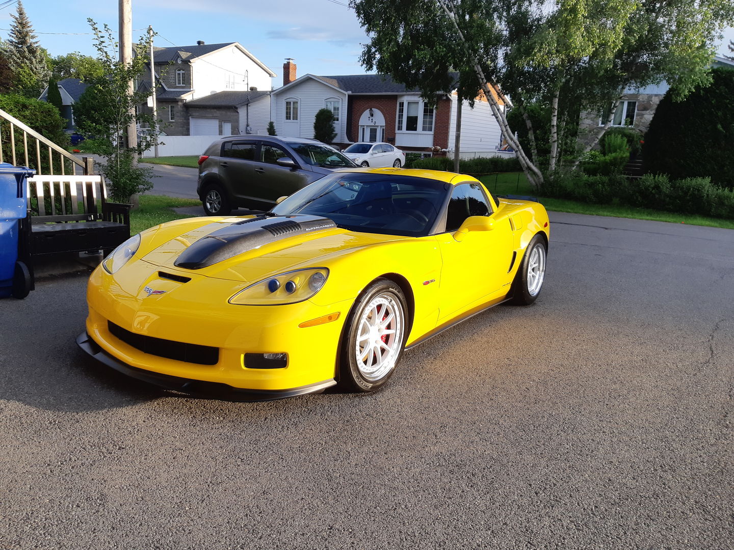 Customer photo review of Corvette C6 Grand Sport / Z06 Front Splitter Lip & Side Skirts Rocker Panels