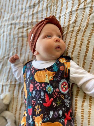 Customer photo review of Ribbed Knotted Headband - Rust