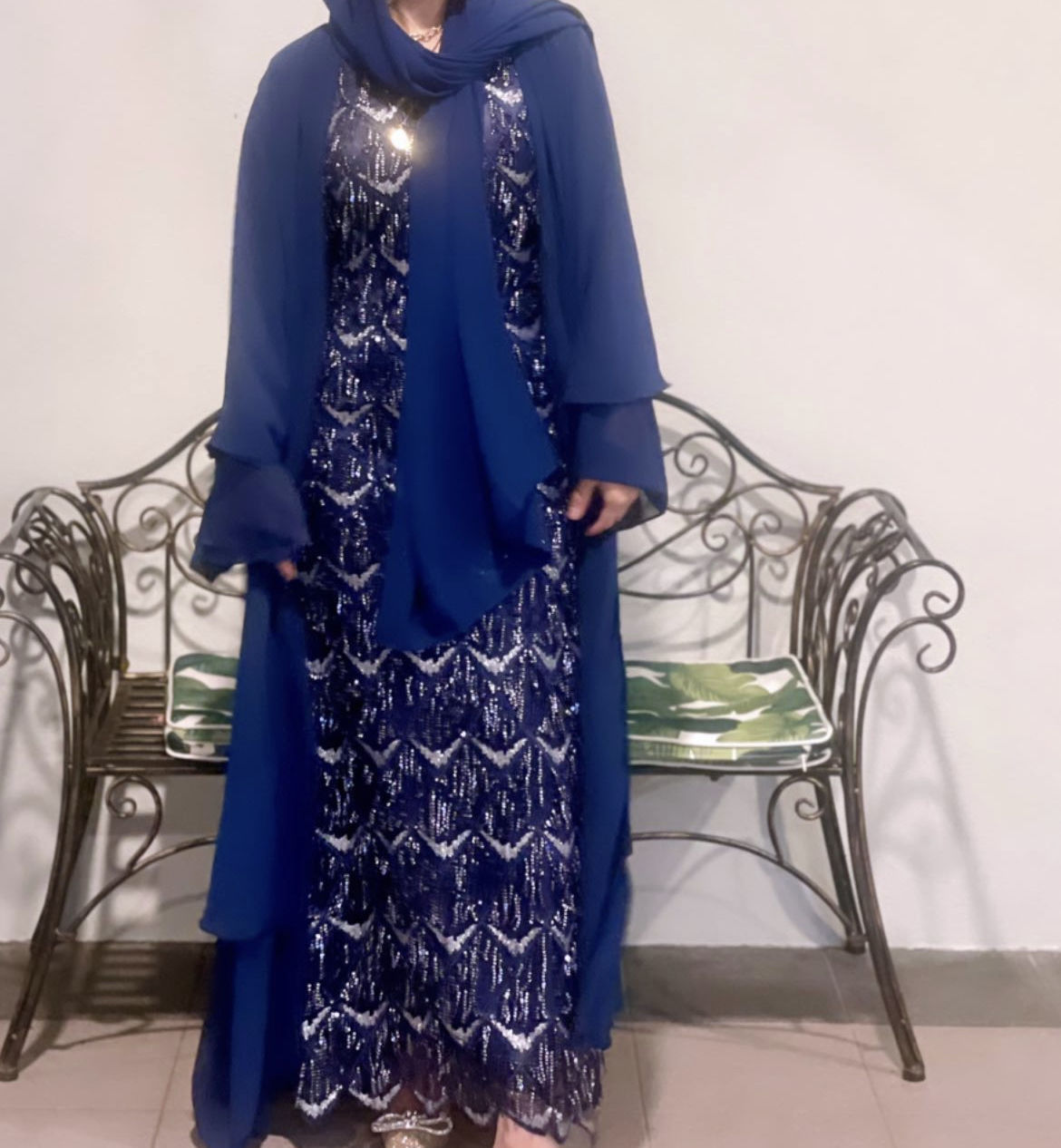 Customer photo review of Aisha Navy Abaya