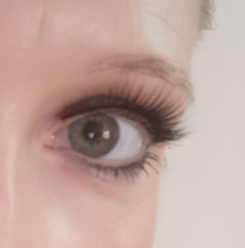 Customer photo review of Magnifiquelashes - Fancy