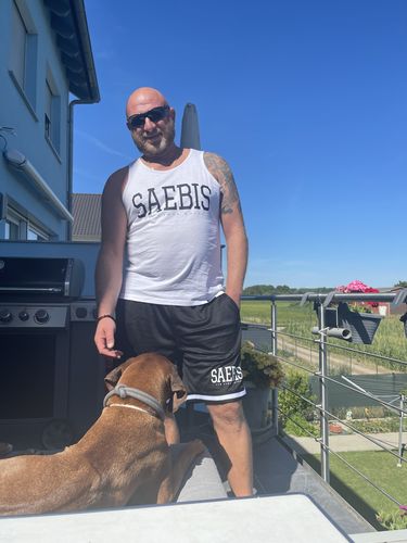 Customer photo review of Lifestyle Herren Shorts schwarz mit weißen Streifen by SAEBIS®