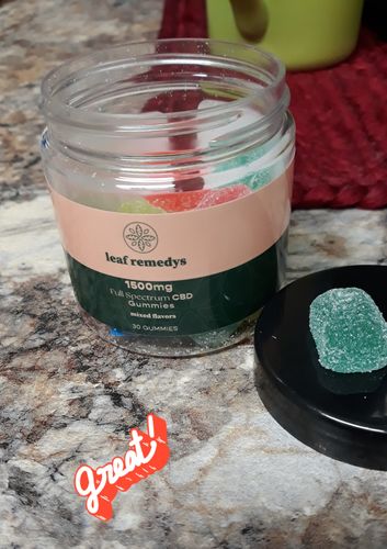 Customer photo review of 1500mg CBD Gummies mixed flavors
