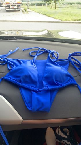 Customer photo review of TULUM TRIANGLE BIKINI TOP ROYAL BLUE