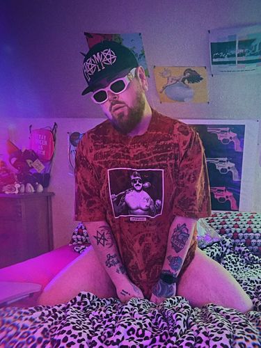 Customer photo review of Mario Diaz T-Shirt