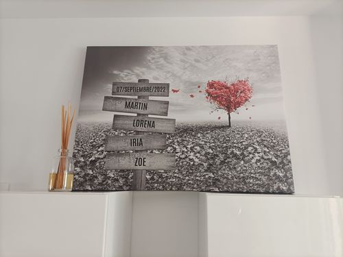 Customer photo review of Lienzo Árbol Corazón con Nombres Personalizados