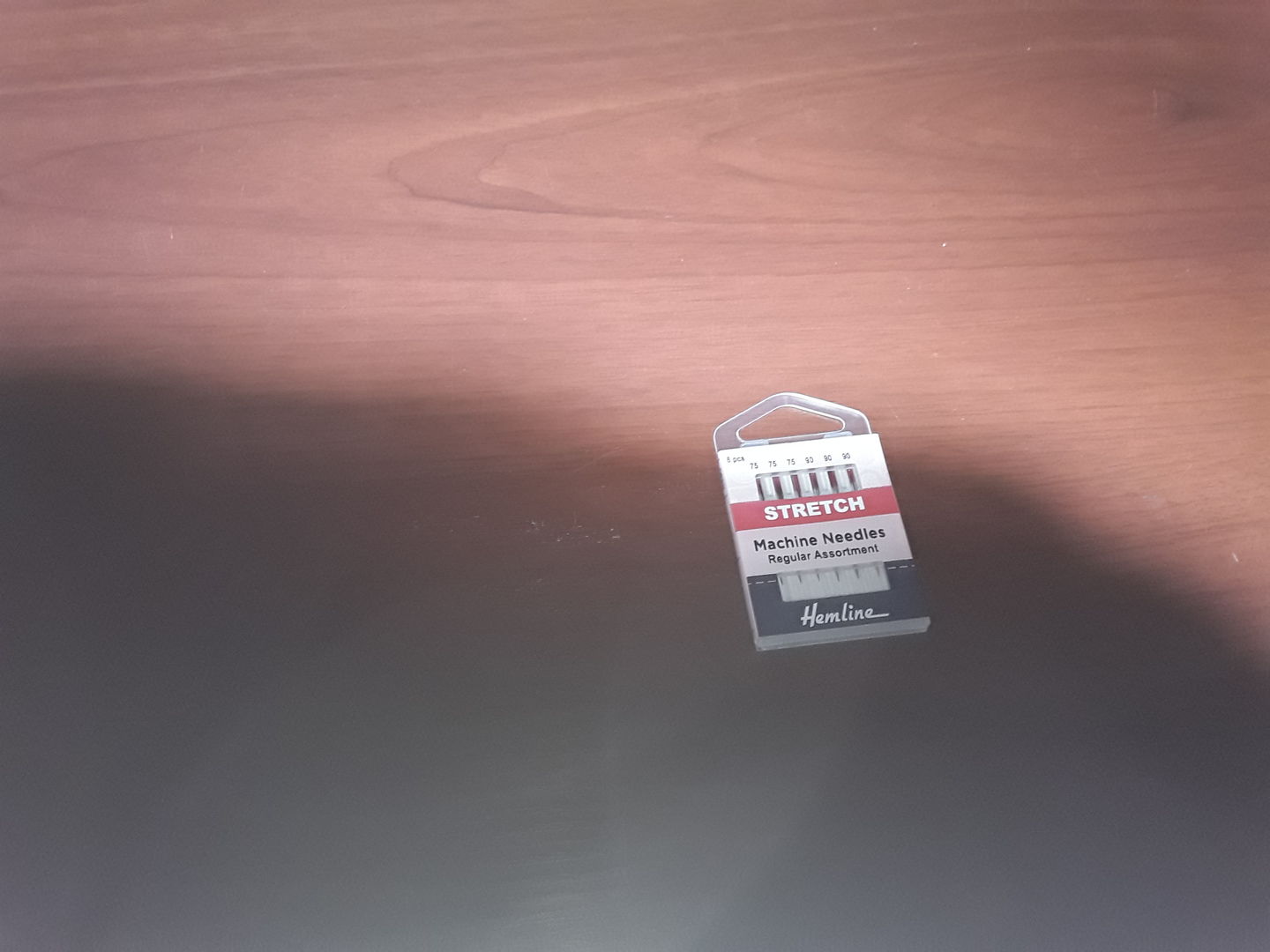 Customer photo review of Stretch Machine Needles Hemline