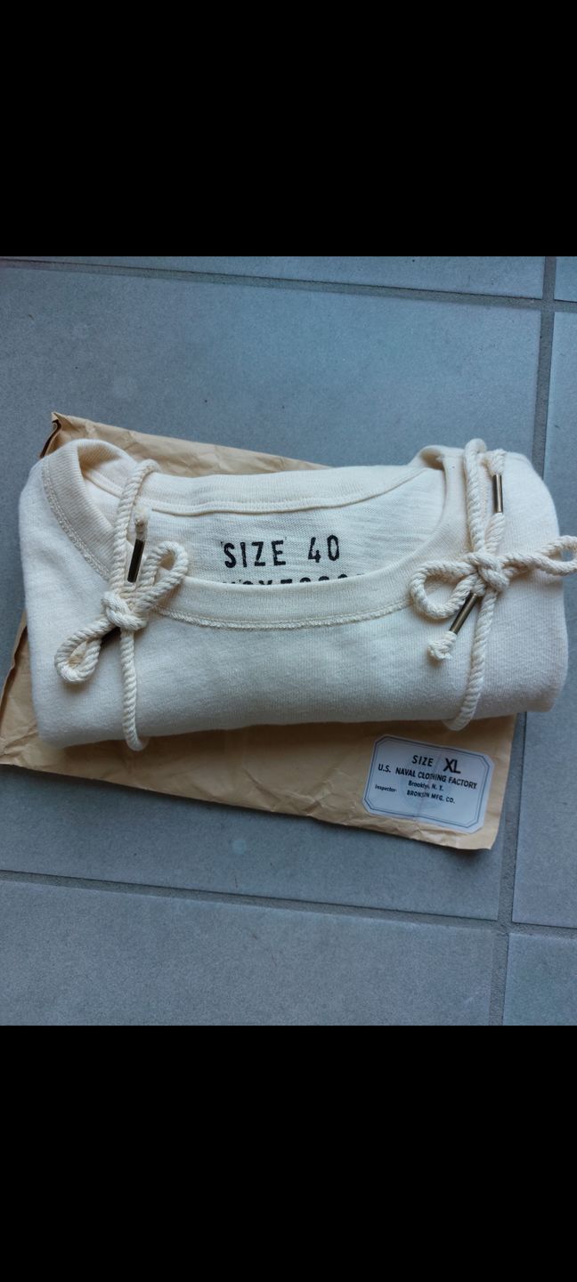 Customer photo review of 1940s USN Slub Cotton Crew T-Shirt
