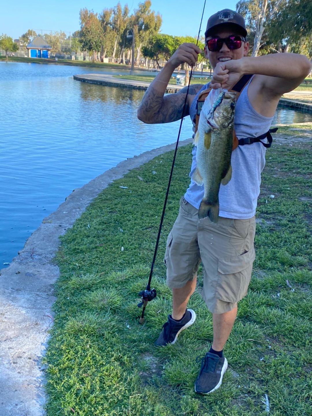 Customer photo review of Swimmax Fishing Lures | Six-Segmented | BKK Hook | Rattling Gurgling | Heavy-Duty Dyneema Fiber | 3 Pcs | For Bass & Trout & Walleye & Crappie
