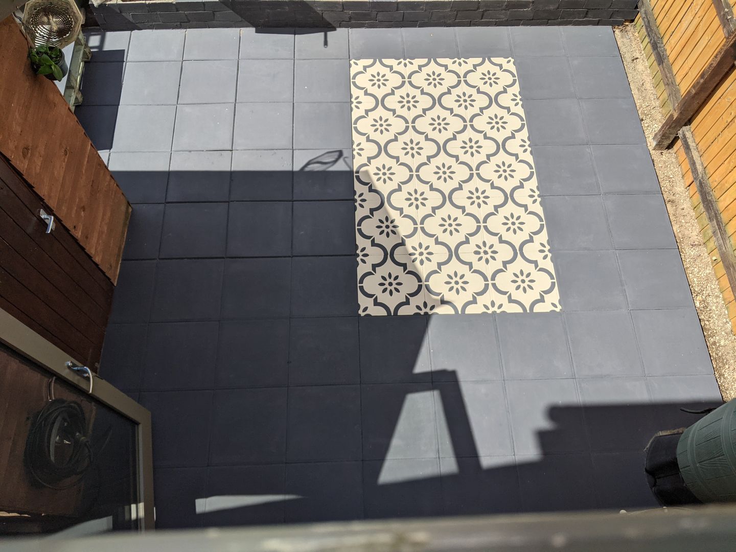 Customer photo review of Jannah Patio Stencil - Square Slabs