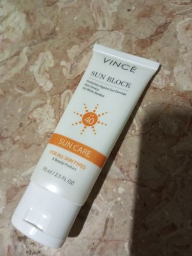 Customer photo review of Sun Block SPF 40 Deal 2
