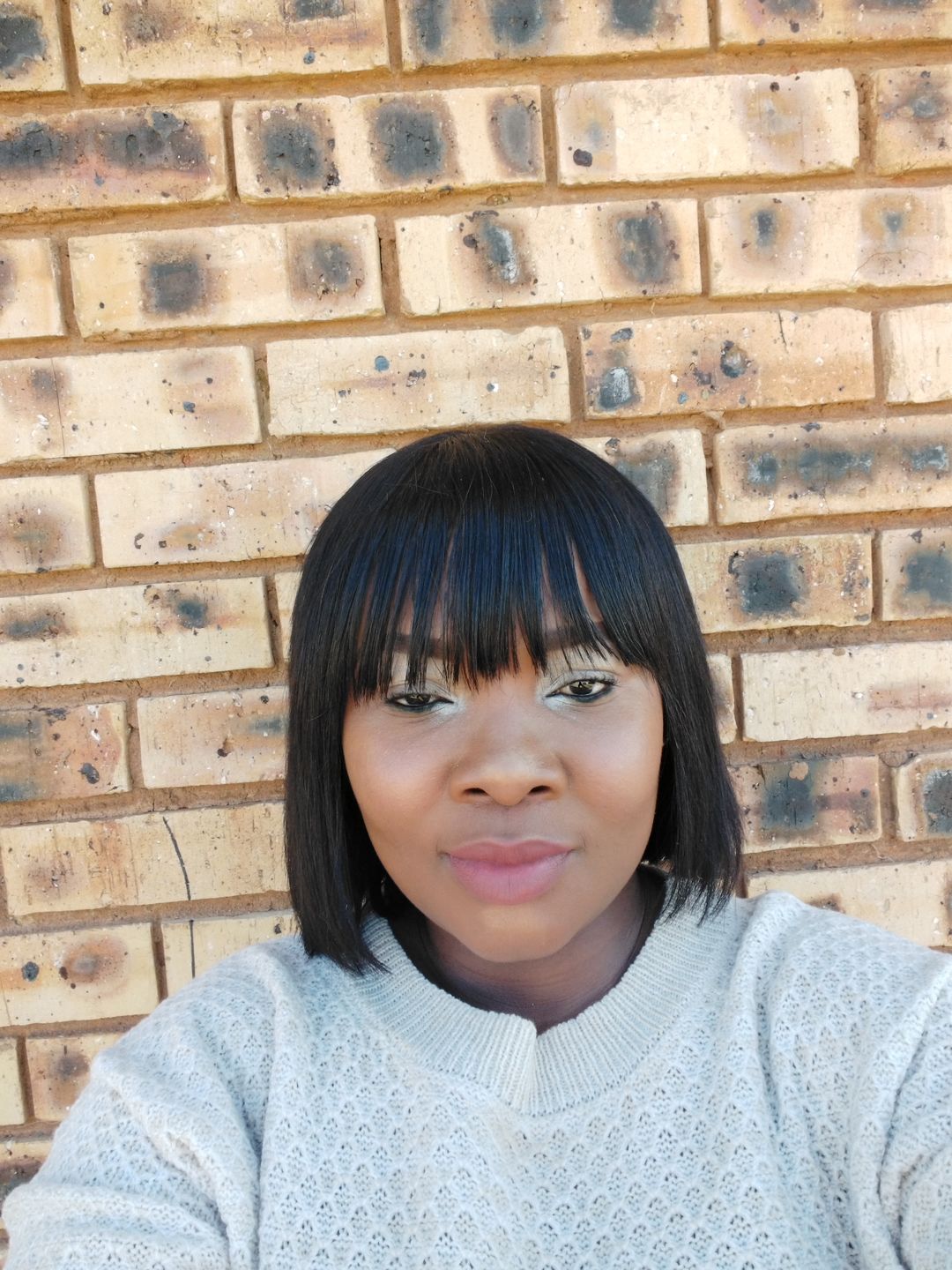 Customer photo review of Brazilian Blush Bob 12" & Straight Fringe Bob 8" Combo