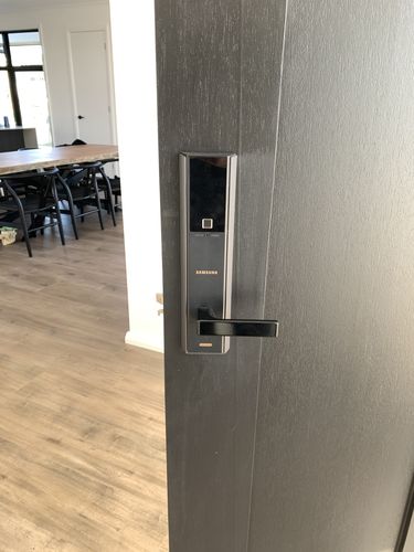 Customer photo review of Samsung SHP-DH538