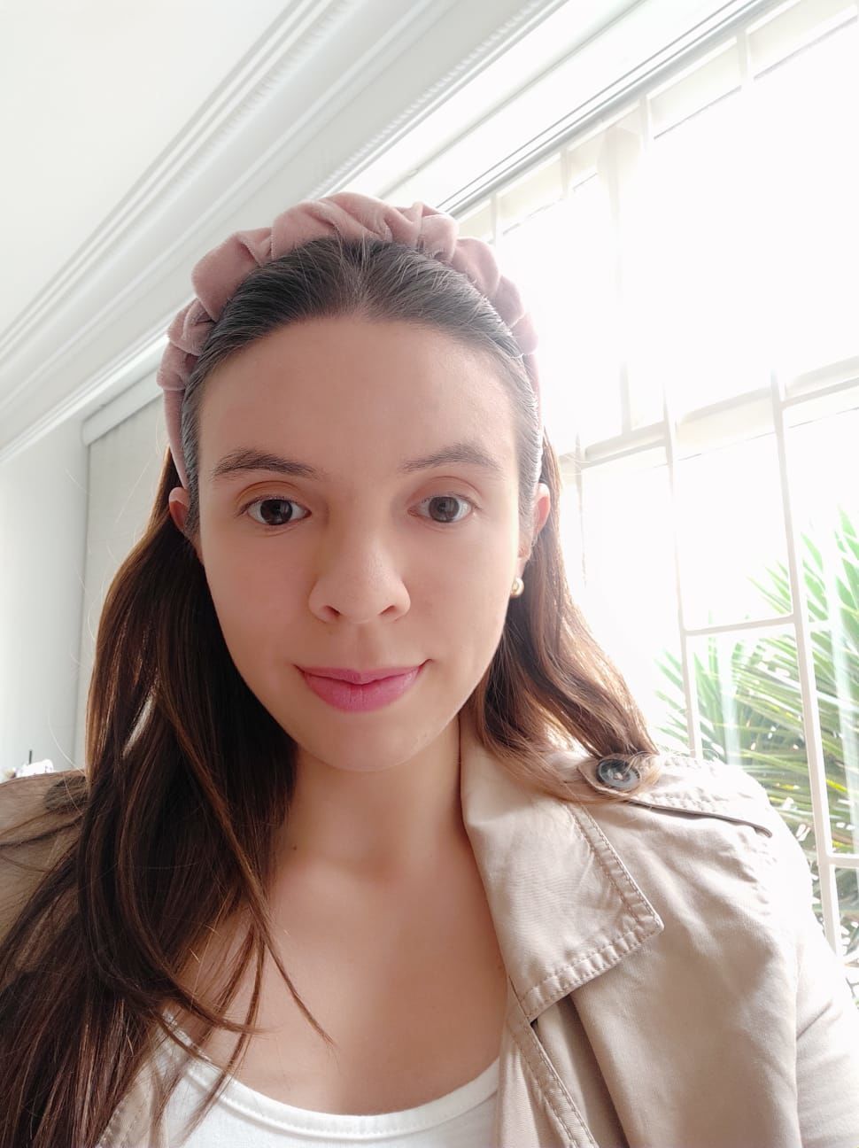 Customer photo review of Balaca - Pink Velvet Flunchie