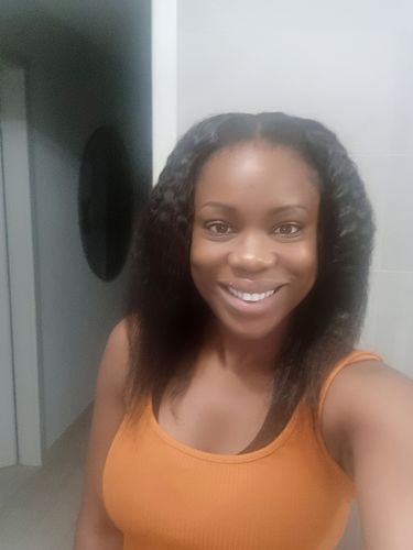 Customer photo review of Perruque U-Part Kinky Yaki Brun Foncé
