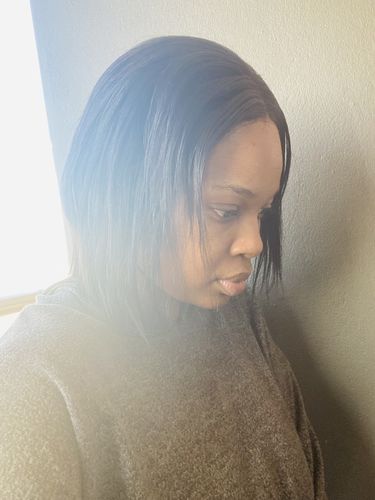 Customer photo review of Brazilian 4x4 Lace Wig - Straight