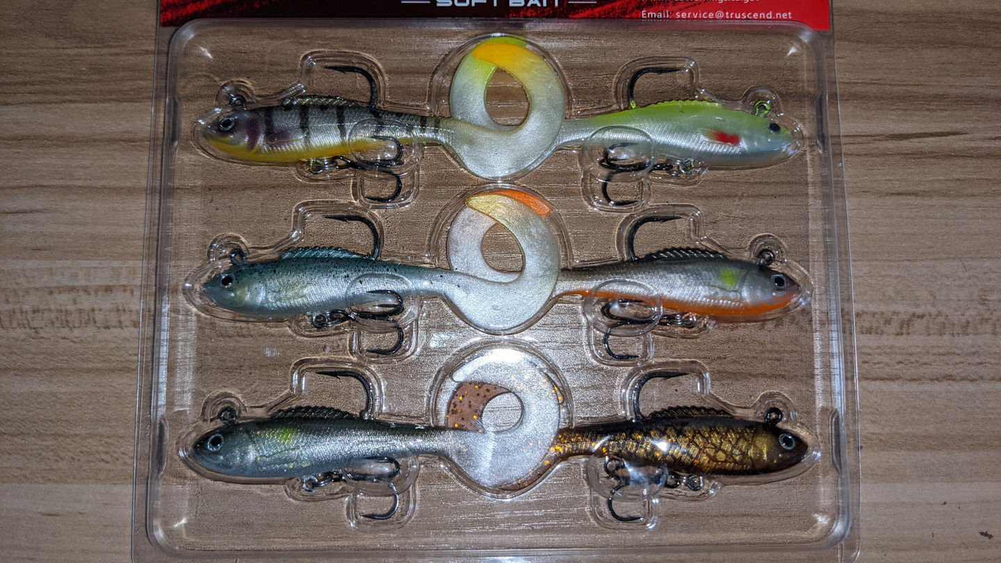 Customer photo review of Fishing Lures Lifelike Swimbait for Bass Trout Crappie