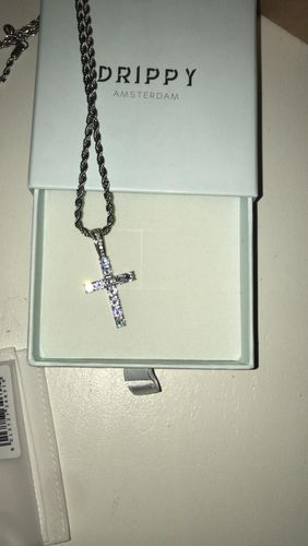 Customer photo review of CROSS PIECE. - 18K GOLD PENDANT