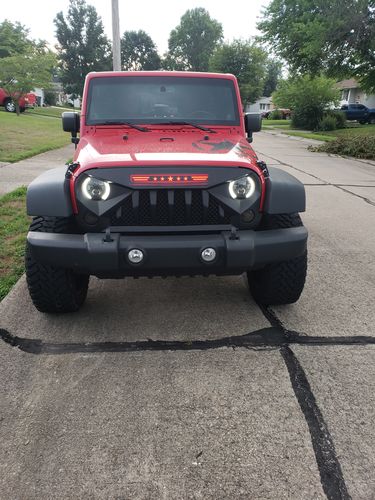 Customer photo review of Gladiator Grille w/ Red Star DRL for 07-18 Jeep Wrangler JK