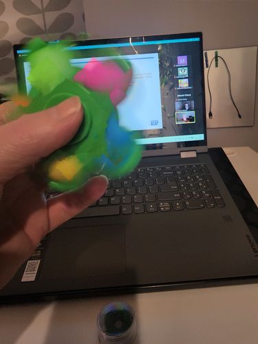 Customer photo review of Flower Pop It Spinner