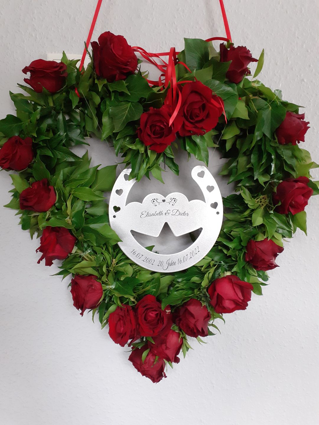 Customer photo review of Glückshufeisen aus edlem Stahl noble Design (personalisierbar) - ausgefallenes Hochzeitsgeschenk