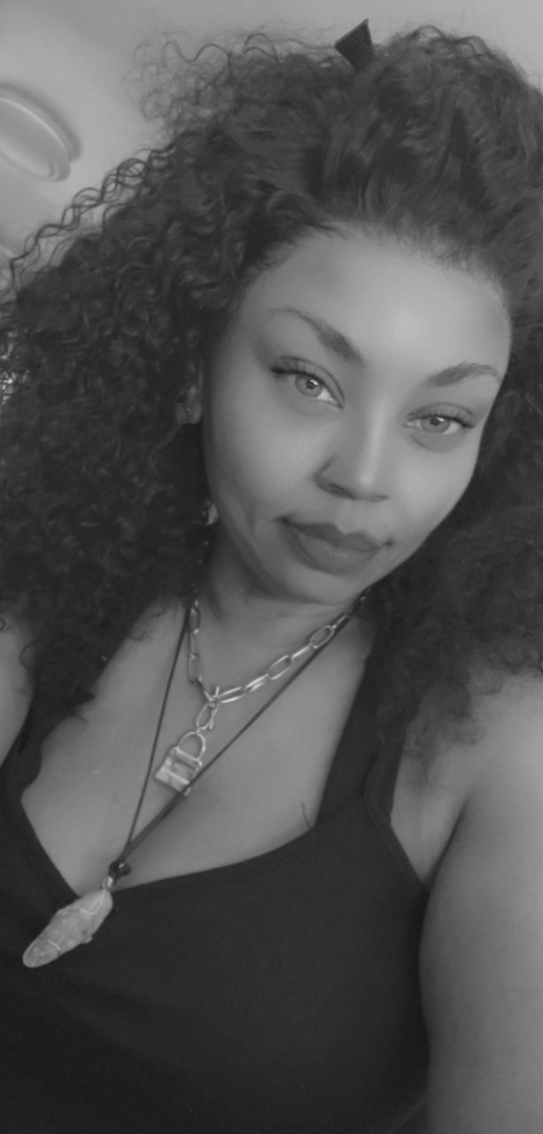 Customer photo review of Short Curly Bob Human Hair 13 x 6 Lace Front Wig BOB2D