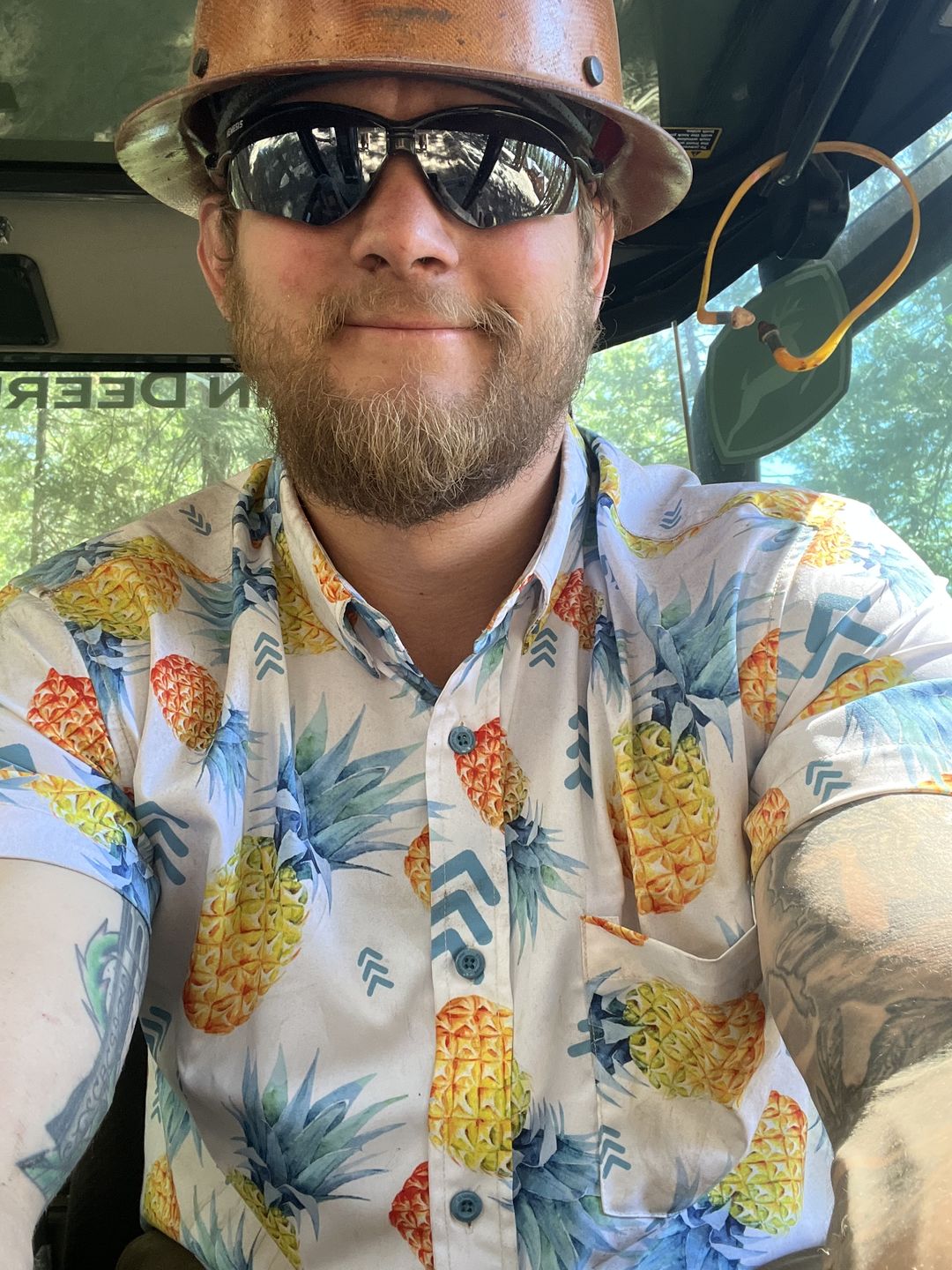 Customer photo review of 21 Pineapples Signature Button Up Shirt (White)