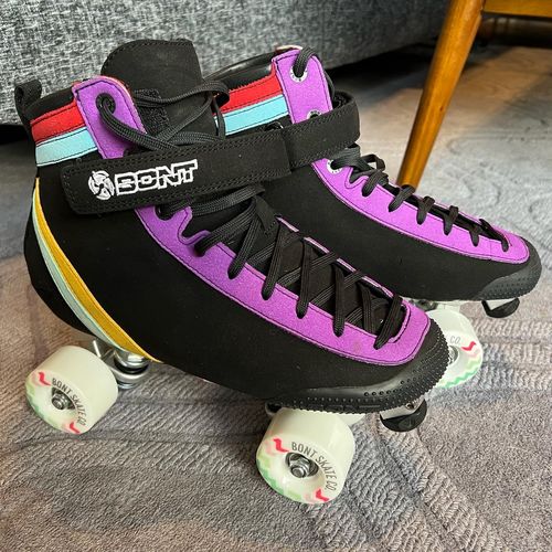 Customer photo review of MyBonts Vegan ParkStar Roller Skate Boots (Design your boots)