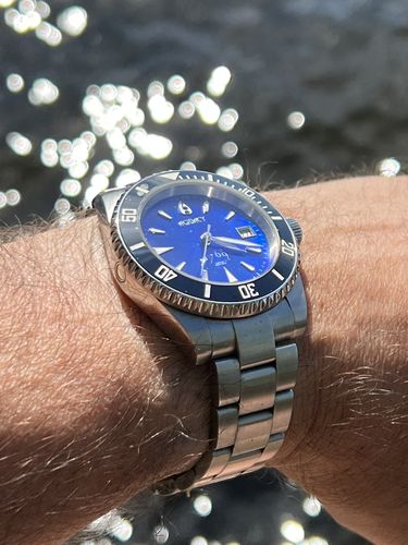 Customer photo review of Aquacy 1769 Hei Matau Men's Automatic 300M Vintage Blue Black Dive Watch Miyota 9015 1769.BLB.B.S